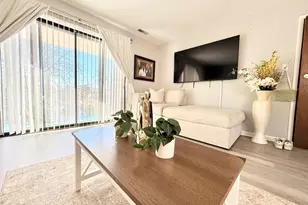 10405 Mansfield Ave, Oak Lawn, IL 60453 - Photo 7