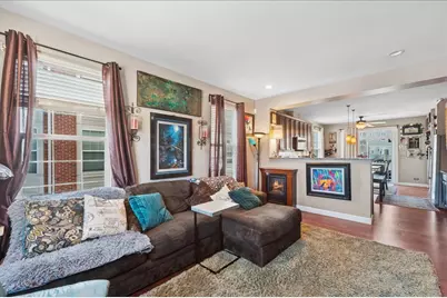 6540 Lilac Boulevard, Hanover Park, IL 60133 - Photo 3