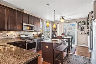 6540 Lilac Blvd, Hanover Park, IL 60133 - Photo 7