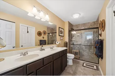 6540 Lilac Boulevard, Hanover Park, IL 60133 - Photo 15