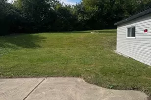 363 Minocqua St, Park Forest, IL 60466 - Photo 15