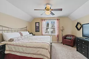 227 2nd St, Crystal Lake, IL 60014 - Photo 17