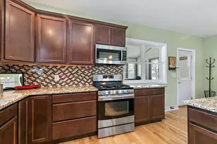 227 2nd St, Crystal Lake, IL 60014 - Photo 13