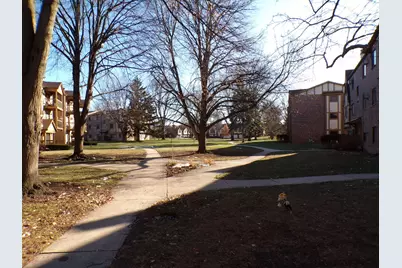 809 S Dwyer Avenue #3E, Arlington Heights, IL 60005 - Photo 3