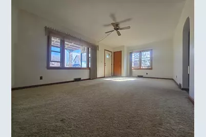 151 E Park Street, Chebanse, IL 60922 - Photo 5