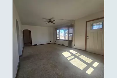 151 E Park Street, Chebanse, IL 60922 - Photo 3