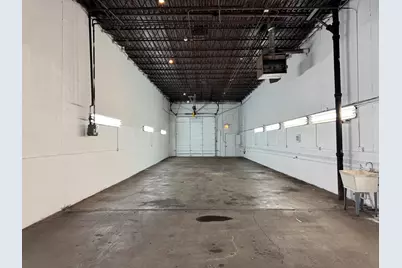 2311 W Belmont Avenue, Chicago, IL 60618 - Photo 3