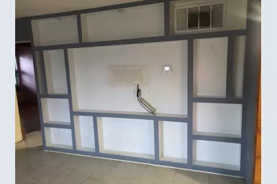 7153 W 72nd Street, Nottingham Park, IL 60638 - Photo 13