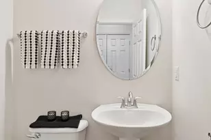 875 Station Blvd, Elburn, IL 60119 - Photo 9