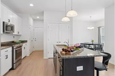 875 Station Boulevard, Elburn, IL 60119 - Photo 3