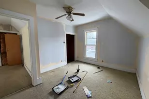 510 N 3rd St, Hoopeston, IL 60942 - Photo 11