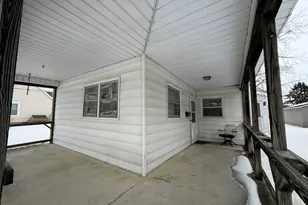 510 N 3rd St, Hoopeston, IL 60942 - Photo 3