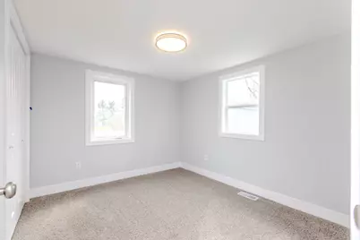 305 Chestnut Street, Hudson, IL 61748 - Photo 11