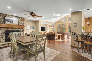 7447 Stacy Ct, Roscoe, IL 61073 - Photo 7