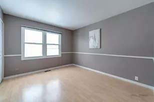 455 Chicory Ln, Buffalo Grove, IL 60089 - Photo 25