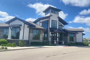 320 Sussex Ln, North Aurora, IL 60542 - Photo 25