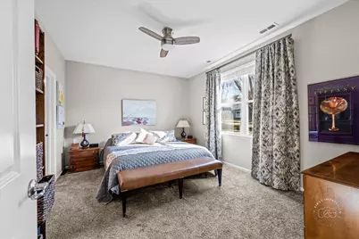 320 Sussex Lane, North Aurora, IL 60542 - Photo 13