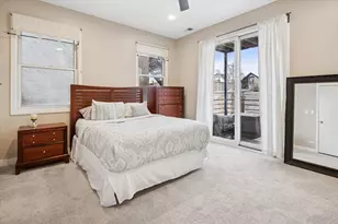 1054 N Hermitage Ave, Chicago, IL 60622 - Photo 11