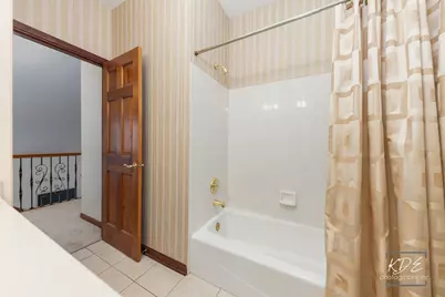 1512 Harbour Towne Place, Naperville, IL 60564 - Photo 33