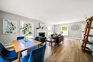 301 Warren St, Calumet City, IL 60409 - Photo 7