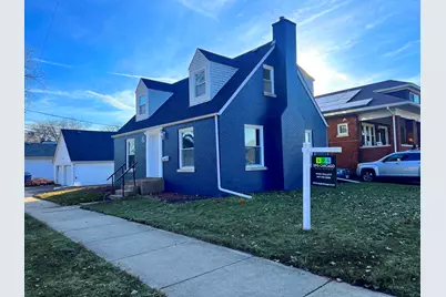 301 Warren Street, Calumet City, IL 60409 - Photo 1