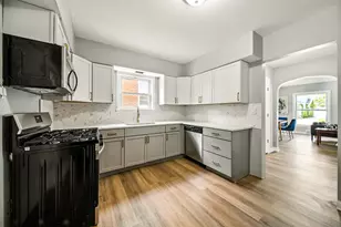 301 Warren St, Calumet City, IL 60409 - Photo 9