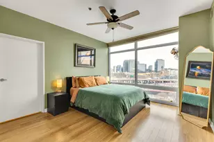 510 W Erie St, Chicago, IL 60654 - Photo 11