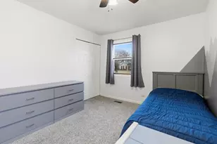 1503 Amherst Dr, Schaumburg, IL 60194 - Photo 17