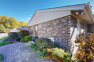 2604 N Prindle Ave, Arlington Heights, IL 60004 - Photo 25