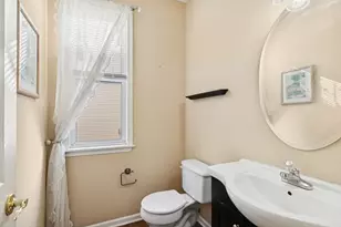 1534 S Falcon Dr, Libertyville, IL 60048 - Photo 9