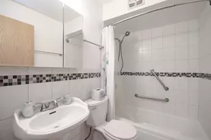 7854 S South Shore Dr, Chicago, IL 60649 - Photo 15