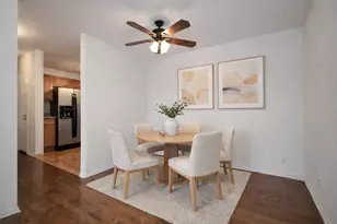 7854 S South Shore Dr, Chicago, IL 60649 - Photo 7