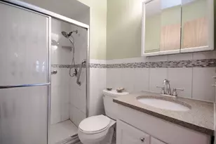 7854 S South Shore Dr, Chicago, IL 60649 - Photo 19