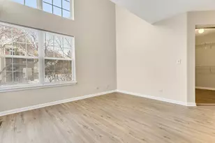 741 Old Creek Ct, Elk Grove Village, IL 60007 - Photo 15