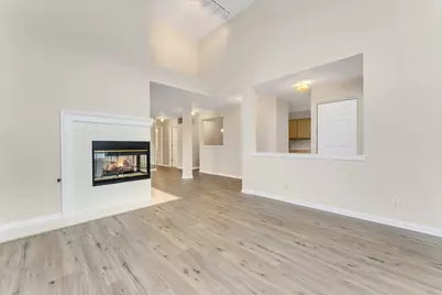 741 Old Creek Court, Elk Grove Village, IL 60007 - Photo 3