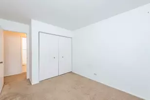 1367 Stratford Dr, Gurnee, IL 60031 - Photo 15