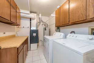 1367 Stratford Dr, Gurnee, IL 60031 - Photo 19