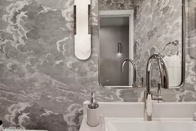 403 N Wabash Avenue #12B, Chicago, IL 60611 - Photo 41