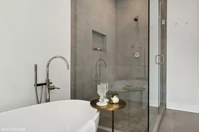 403 N Wabash Avenue #12B, Chicago, IL 60611 - Photo 31