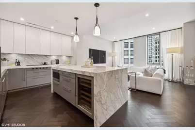 403 N Wabash Avenue #12B, Chicago, IL 60611 - Photo 17