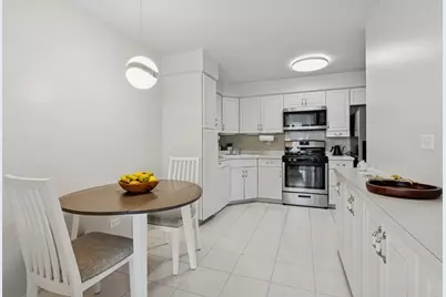 175 Lake Boulevard #345, Buffalo Grove, IL 60089 - Photo 5