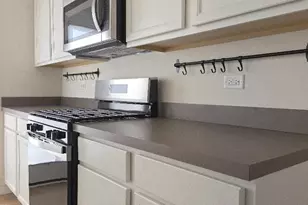 2739 Lawlor Ln, Naperville, IL 60564 - Photo 5