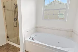 4 Kenilworth Ct, Cary, IL 60013 - Photo 11