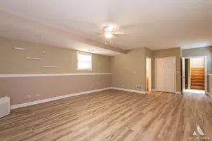 7319 W 58th Pl, Summit, IL 60501 - Photo 19