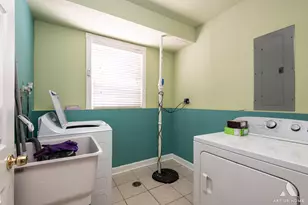 7319 W 58th Pl, Summit, IL 60501 - Photo 27