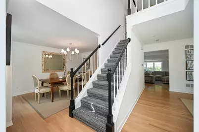 [Address not provided], Glen Ellyn, IL 60137 - Photo 5