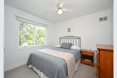 [Address not provided], Glen Ellyn, IL 60137 - Photo 29