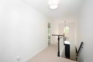 [Address not provided], Glen Ellyn, IL 60137 - Photo 23