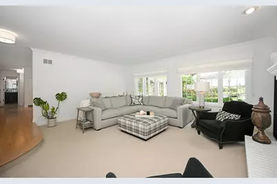 [Address not provided], Glen Ellyn, IL 60137 - Photo 13