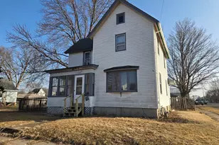 501 E Colden St, Polo, IL 61064 - Photo 1